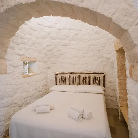 Trullo La Dama Forestiera