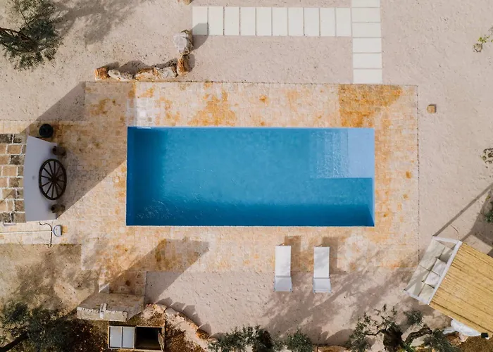 别墅 Trullo La Dama Forestiera *